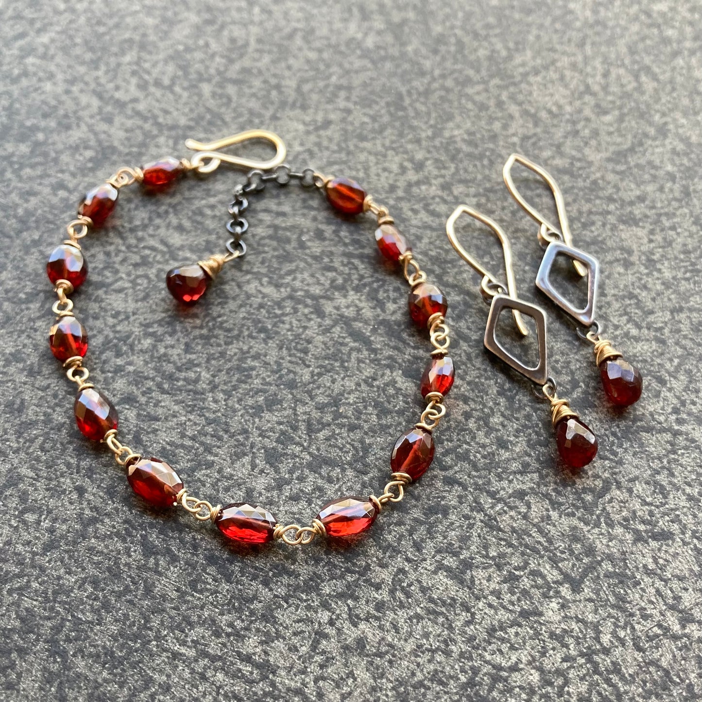 Mozambique Garnet & Mixed Metal Bracelet