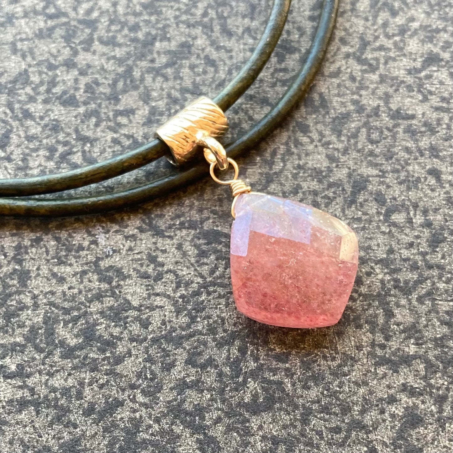 Strawberry Quartz & Bronze Leather Choker