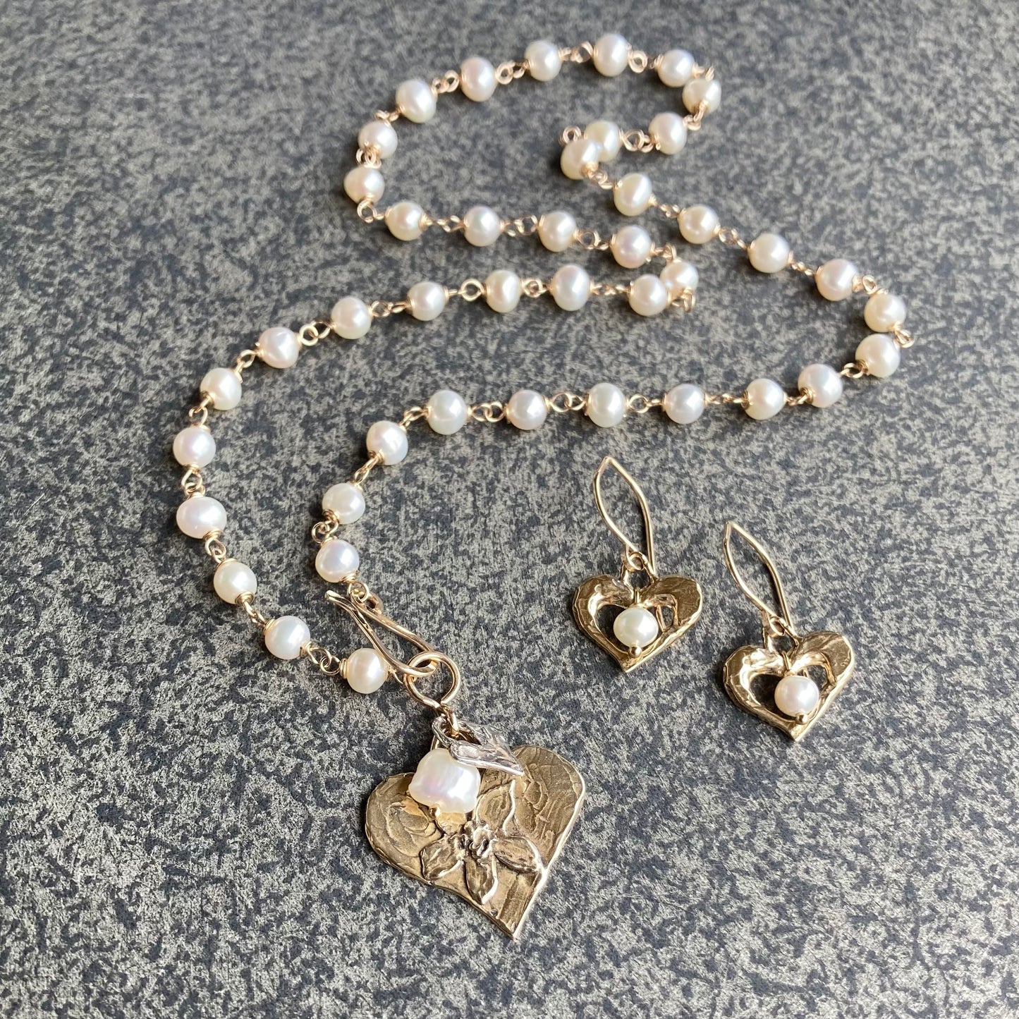 Vintage Freshwater Pearl & Mixed Metal Heart Charm Necklace