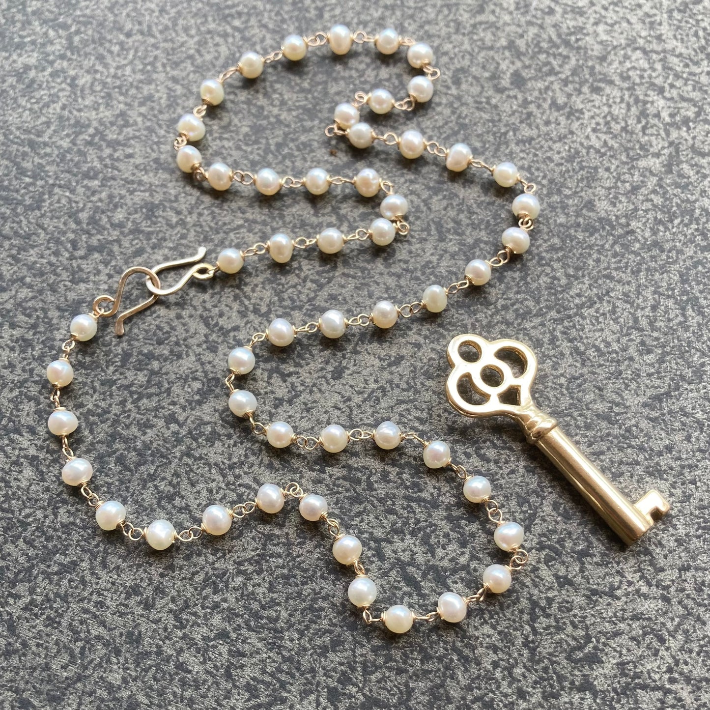 Vintage Freshwater Pearl, Gold & Bronze Skeleton Key Convertible Pendant Necklace