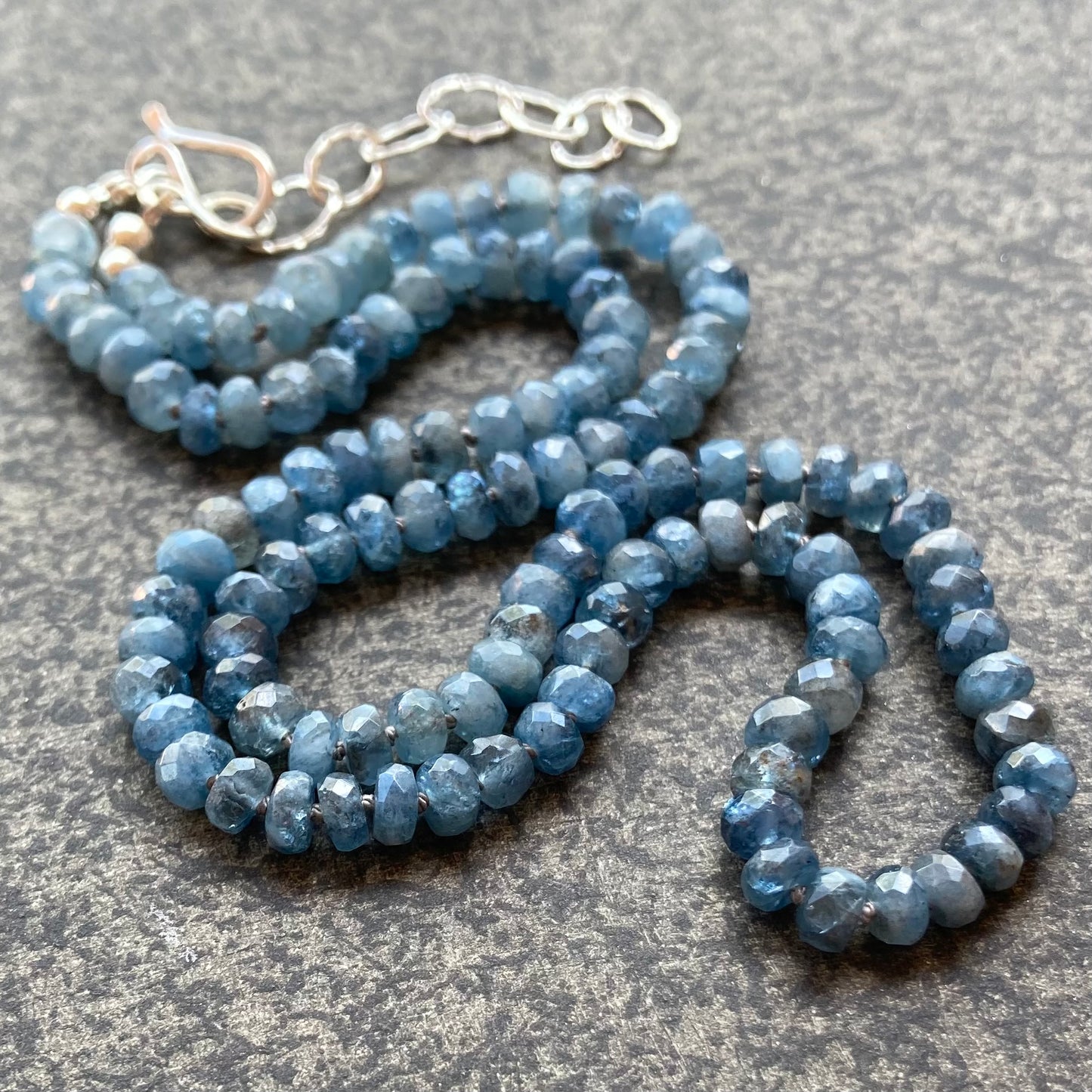 Santa Maria Aquamarine Hand Knotted Silk Necklace