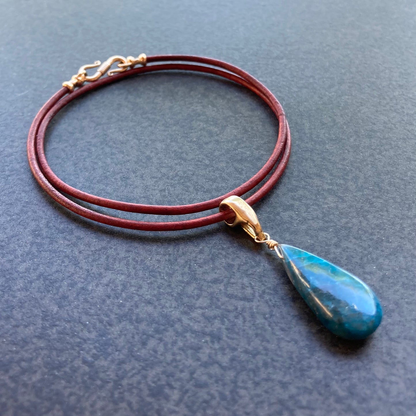 Apatite & Bronze Leather Choker