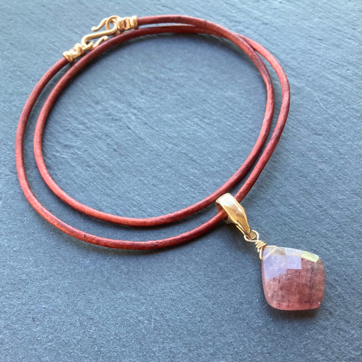 Strawberry Quartz & Bronze Leather Choker