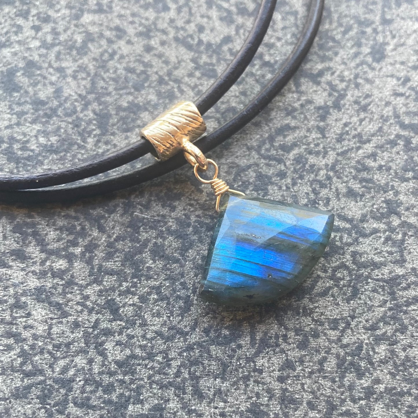 Labradorite & Bronze Leather Choker
