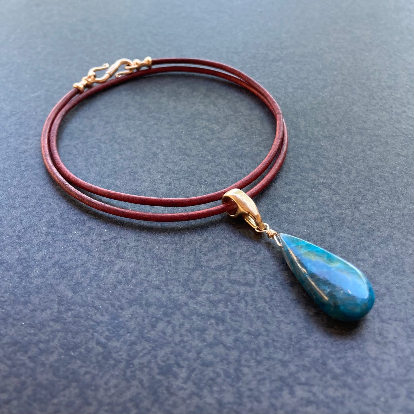 Apatite & Bronze Leather Choker