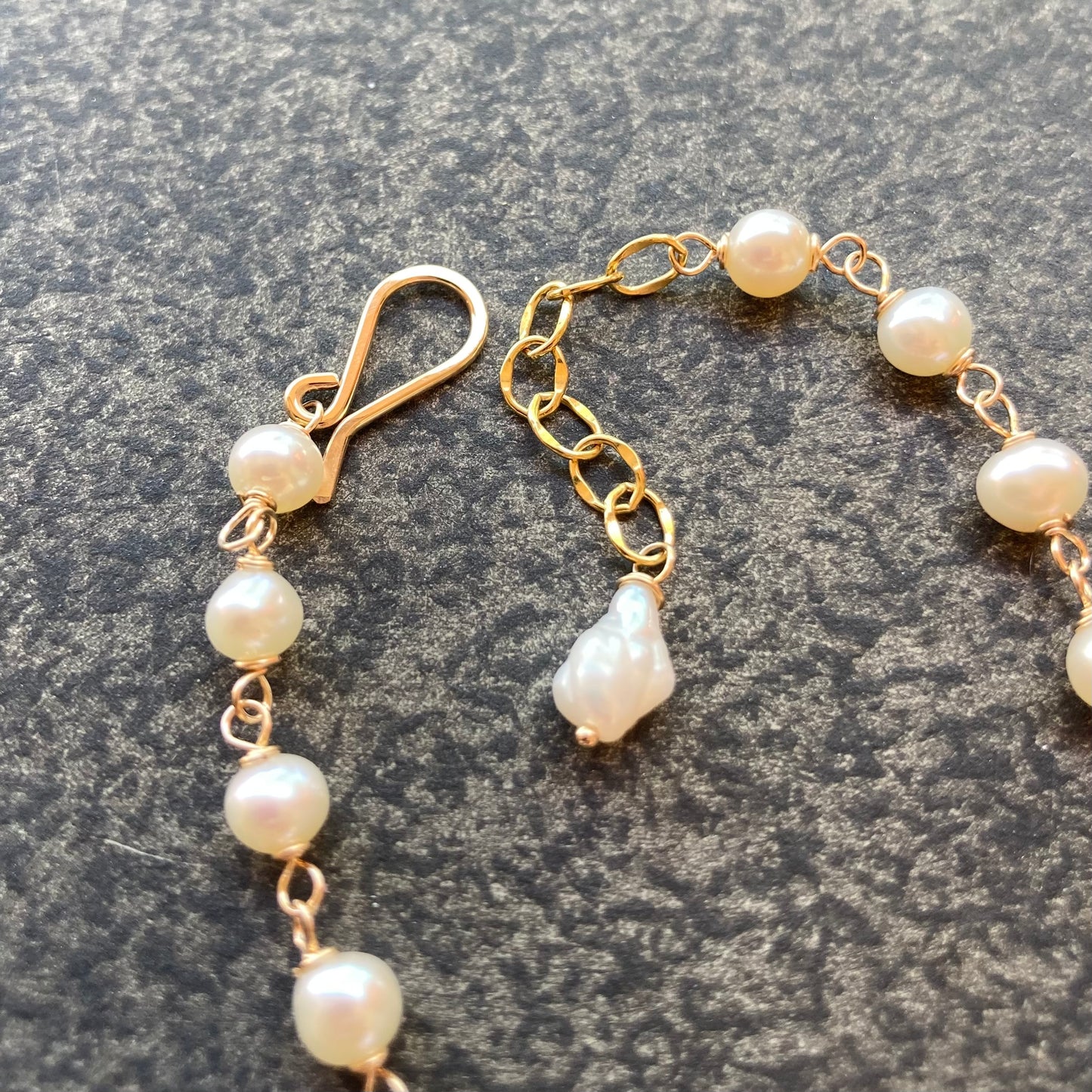 Freshwater Pearl & Gold Bracelet