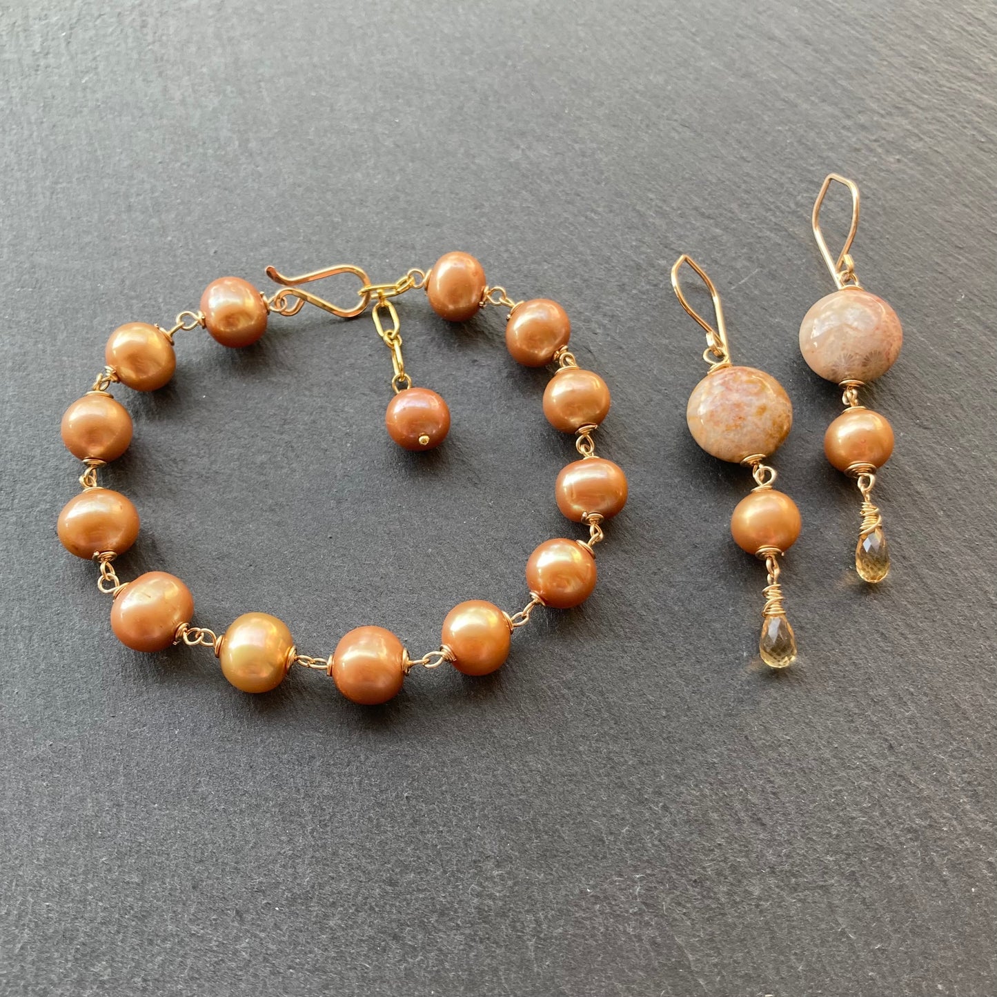 Champagne Pearl & Gold Bracelet