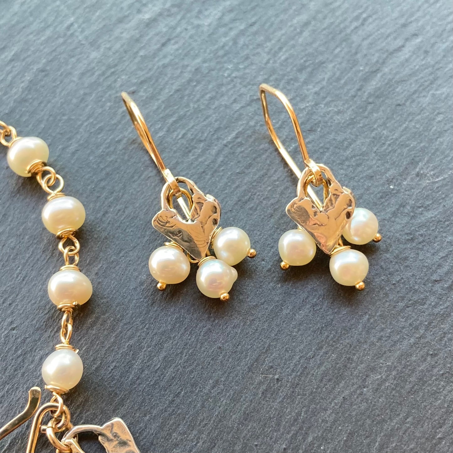 Freshwater Pearl, Gold & Mixed Metal Heart Charm Bracelet