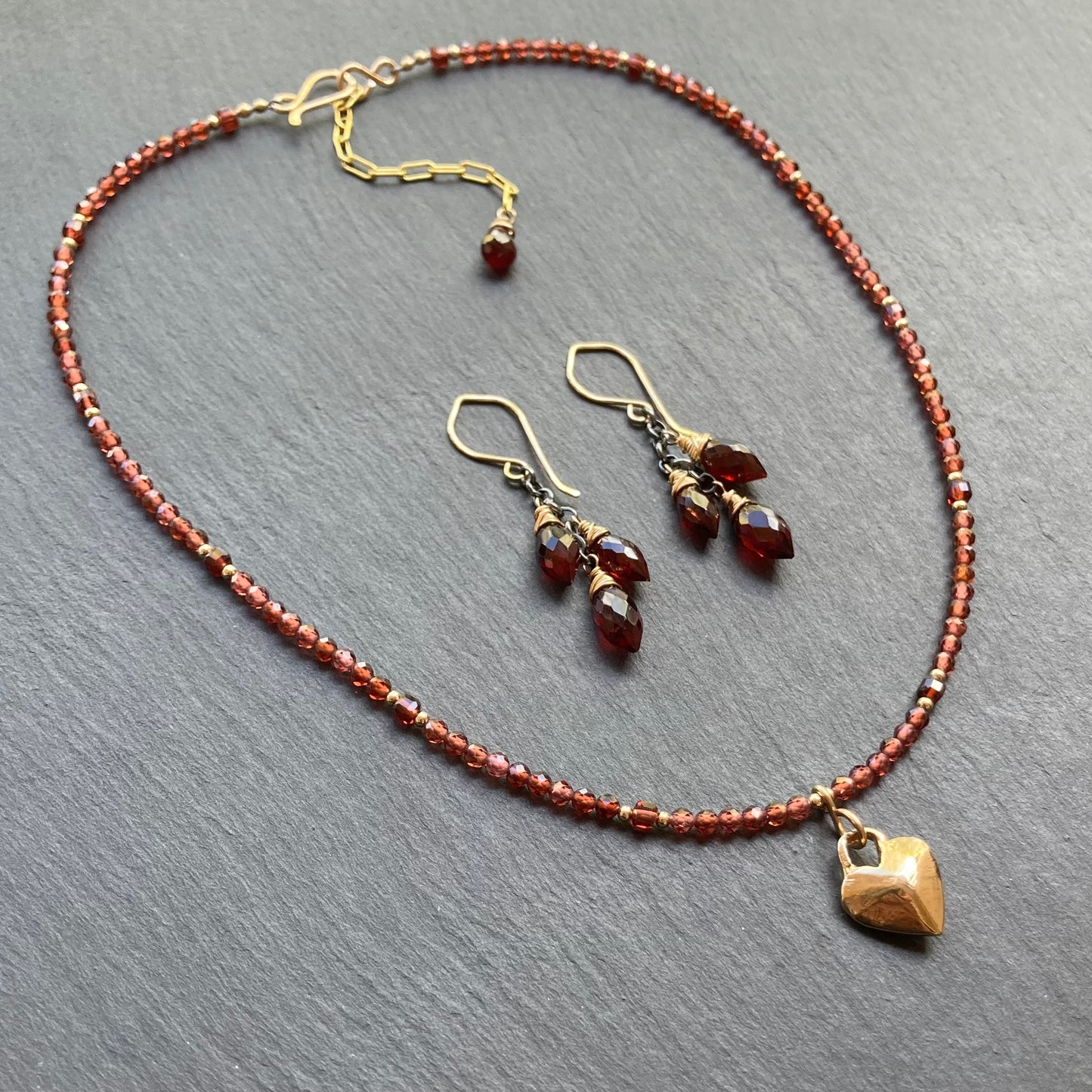 Malaya Garnet, Gold & Bronze Heart Pendant Choker