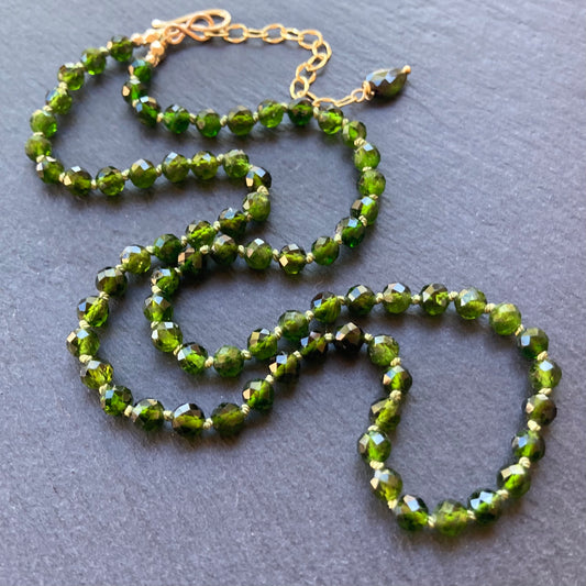 Chrome Diopside Hand Knotted Silk Necklace