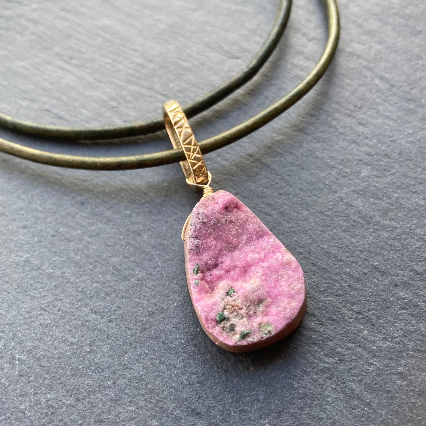 Cobalto Calcite & Bronze Leather Choker