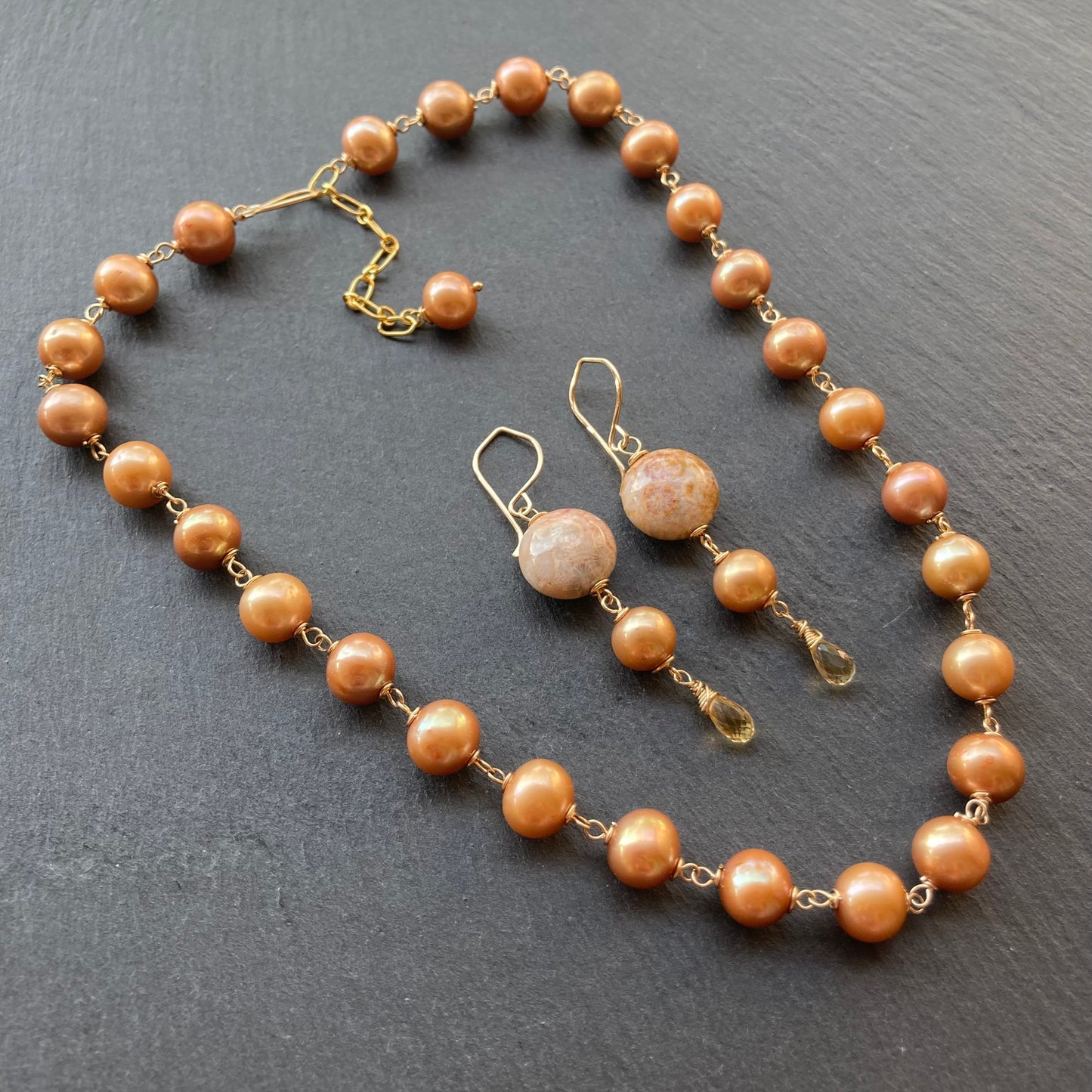 Champagne Pearl & Gold Choker