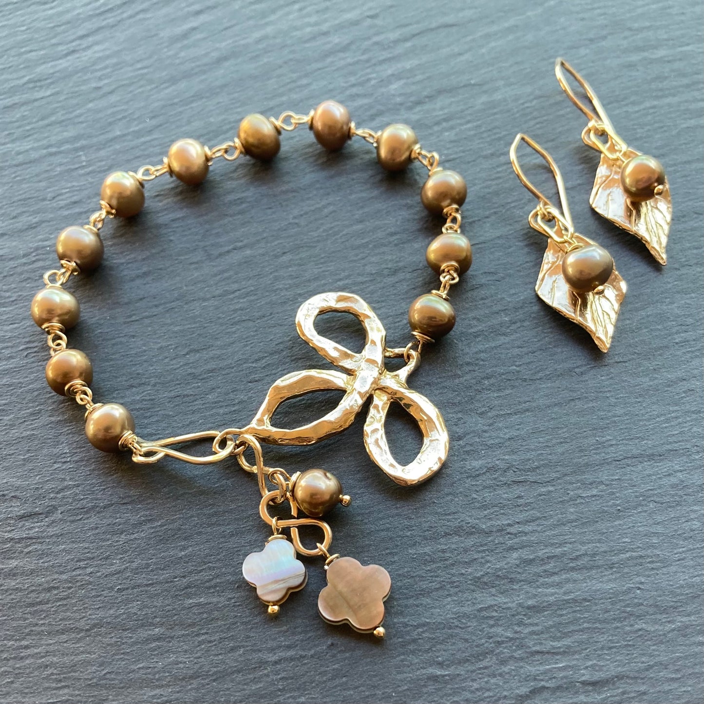 Mocha Freshwater Pearl, Gold & Bronze Fleur di Lis Charm Bracelet