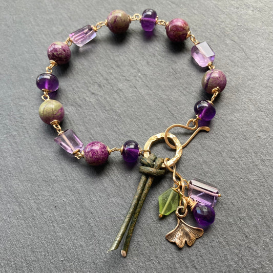 Atlantisite Stichtite, Amethyst & Gold Charm Bracelet