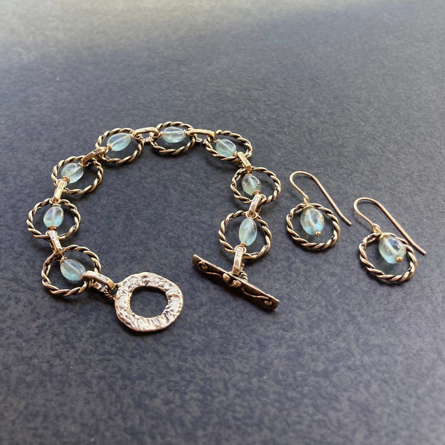 Moss Aquamarine & Bronze Twisted Link Bracelet