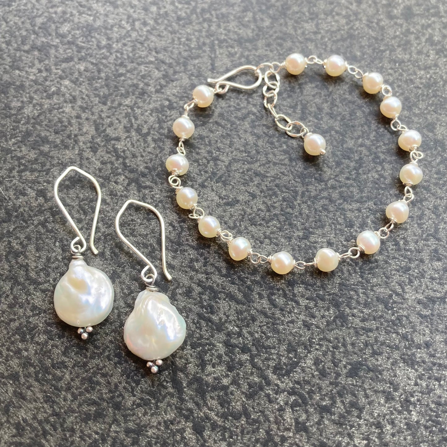 Freshwater Pearl & Sterling Silver Bracelet