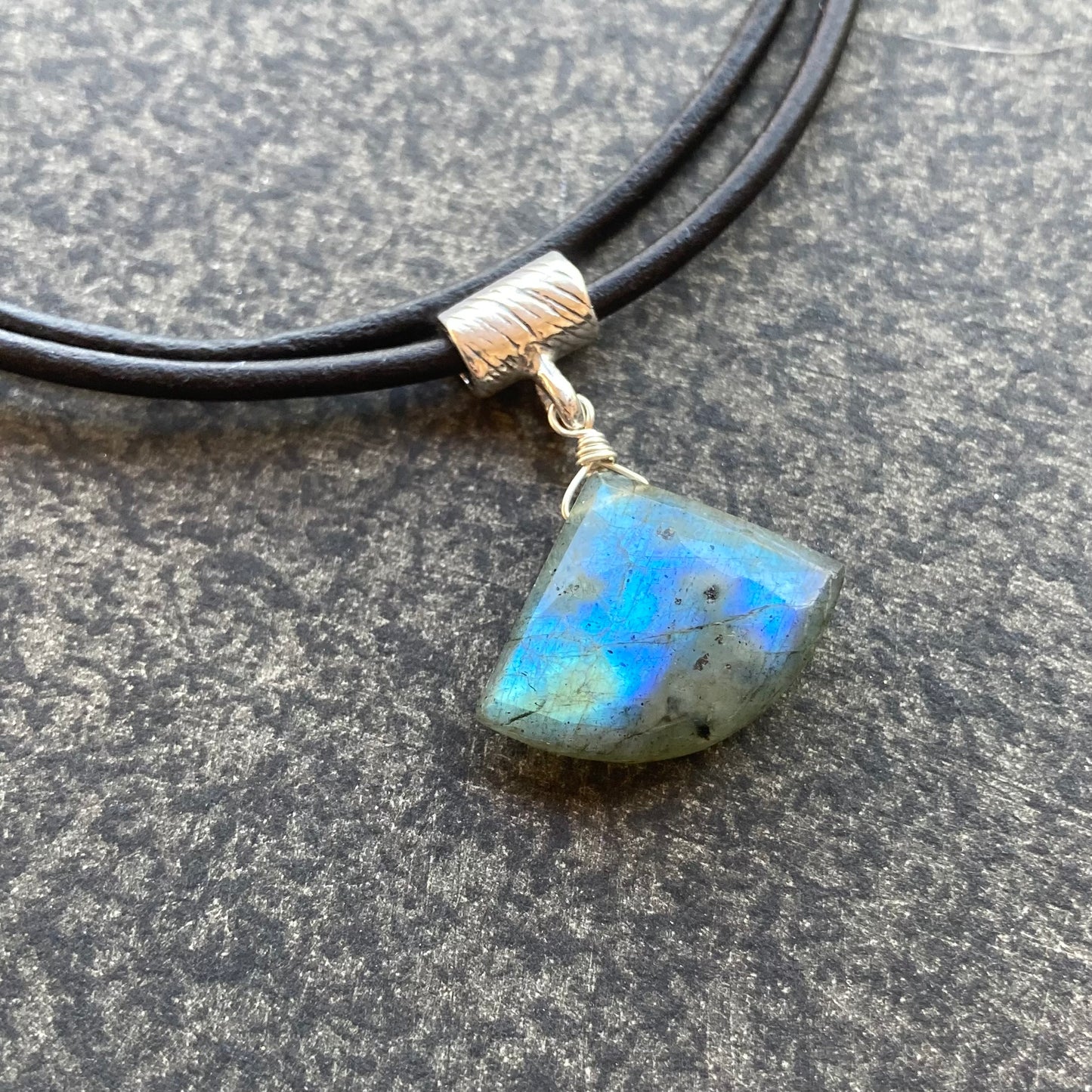 Labradorite & Sterling Silver Leather Choker