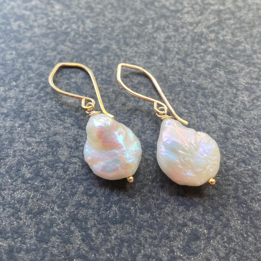 Freshwater Coin Pearl & Gold Earrings