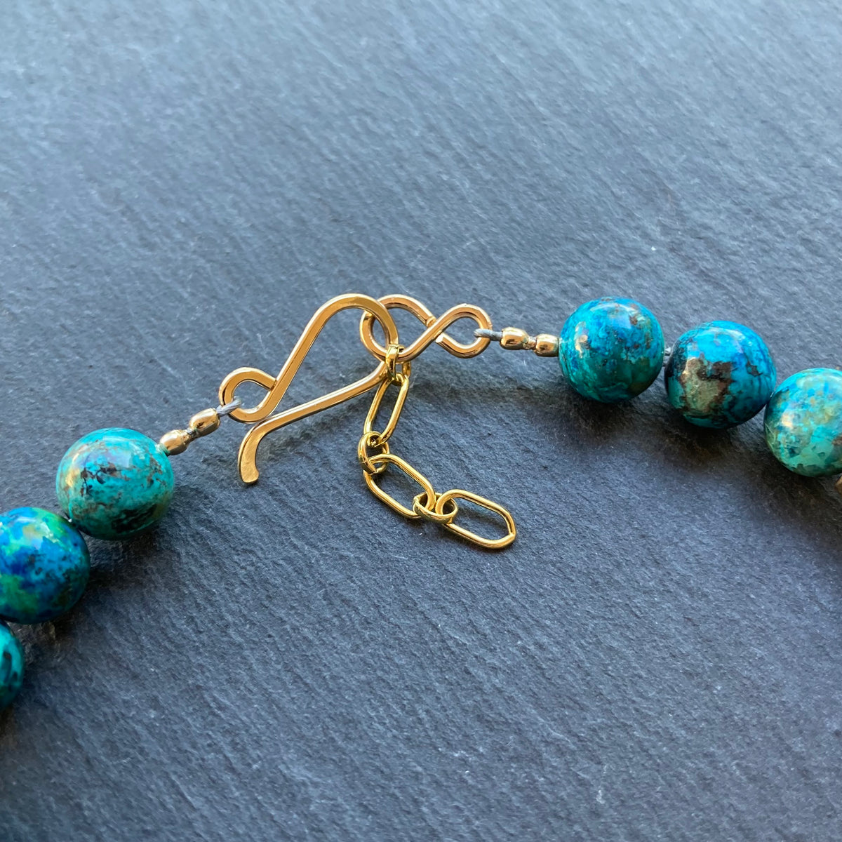 Men’s/Unisex Shattuckite, Bronze & Gold Bracelet