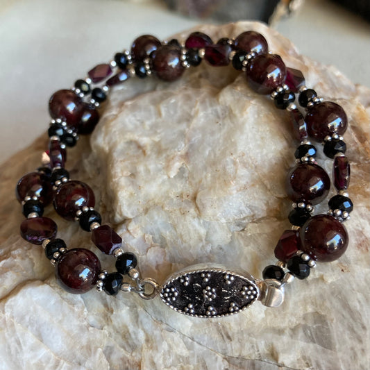 Garnet, Black Onyx & Sterling Silver Bracelet